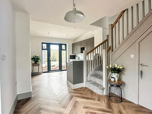 Photo 5- click for photo gallery